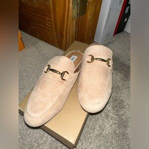 Kandi Steve Madden Suede Mule size 7.5 NEVER WORN